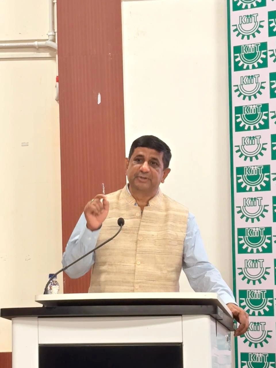 Manoj Kumar Sinha2
